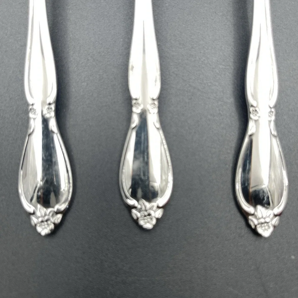 Oneida Community Chantelaine Stainless Teaspoons Lot of 5 Replacement
